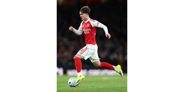 Max Dawman, con indosso la maglia dell'Arsenal, scrive un nuovo capitolo di storia.
